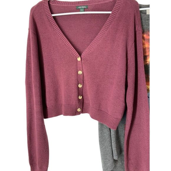 Women’s 2 piece Wild Fable Cardi + Graphic Tee Large 5448 Stranger Things - Picture 3 of 7